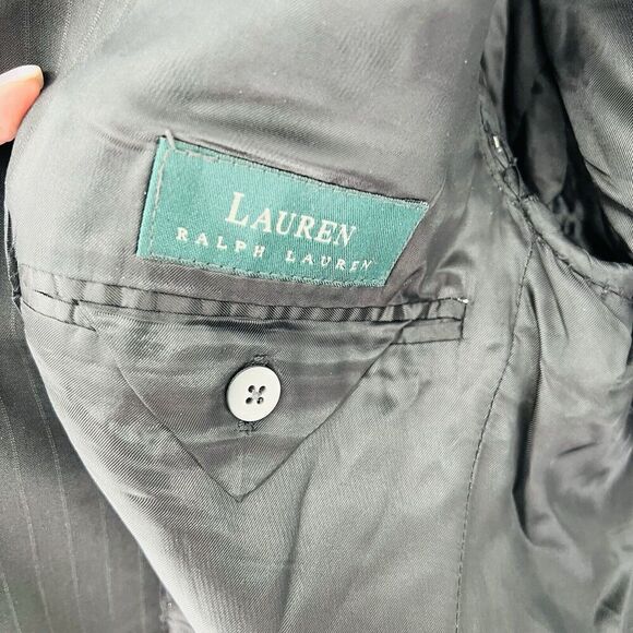 Ralph Lauren Black Pinstripe Blazer Size 42R Wool Blend Bernini Beverly Hills - Picture 4 of 7